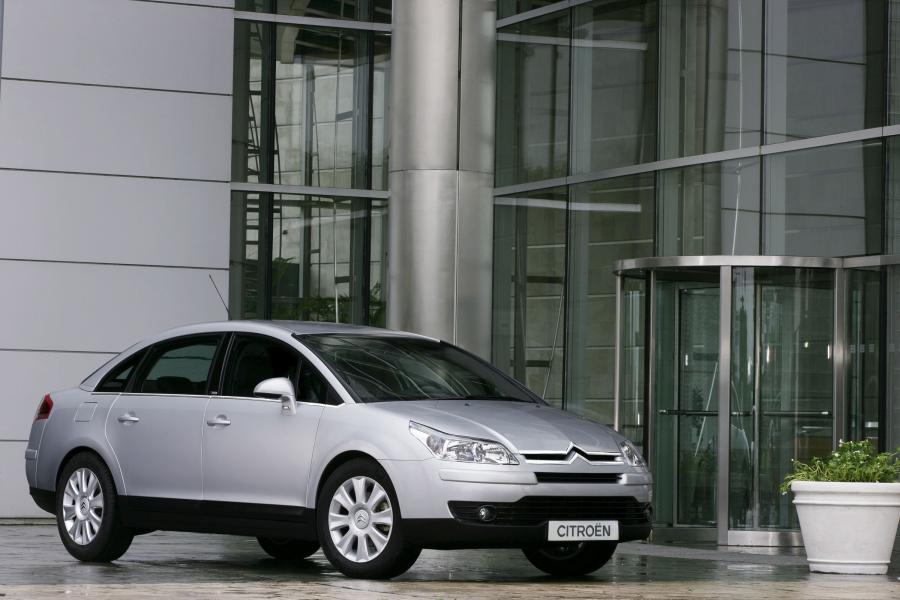  Citroen C4 Sedan 2008 года  (фото 69 из 75)
